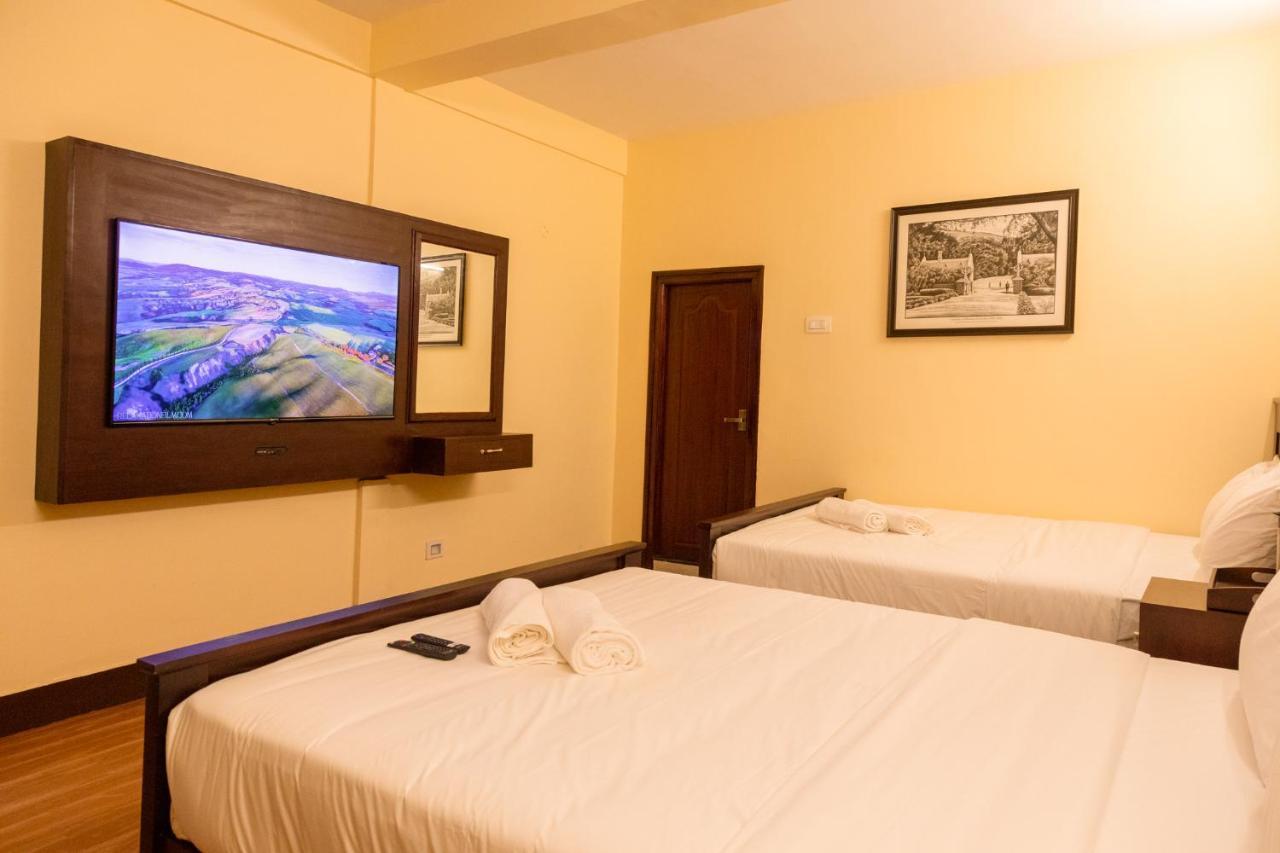 Aakash Rooms And Cottages, Ooty Bagian luar foto