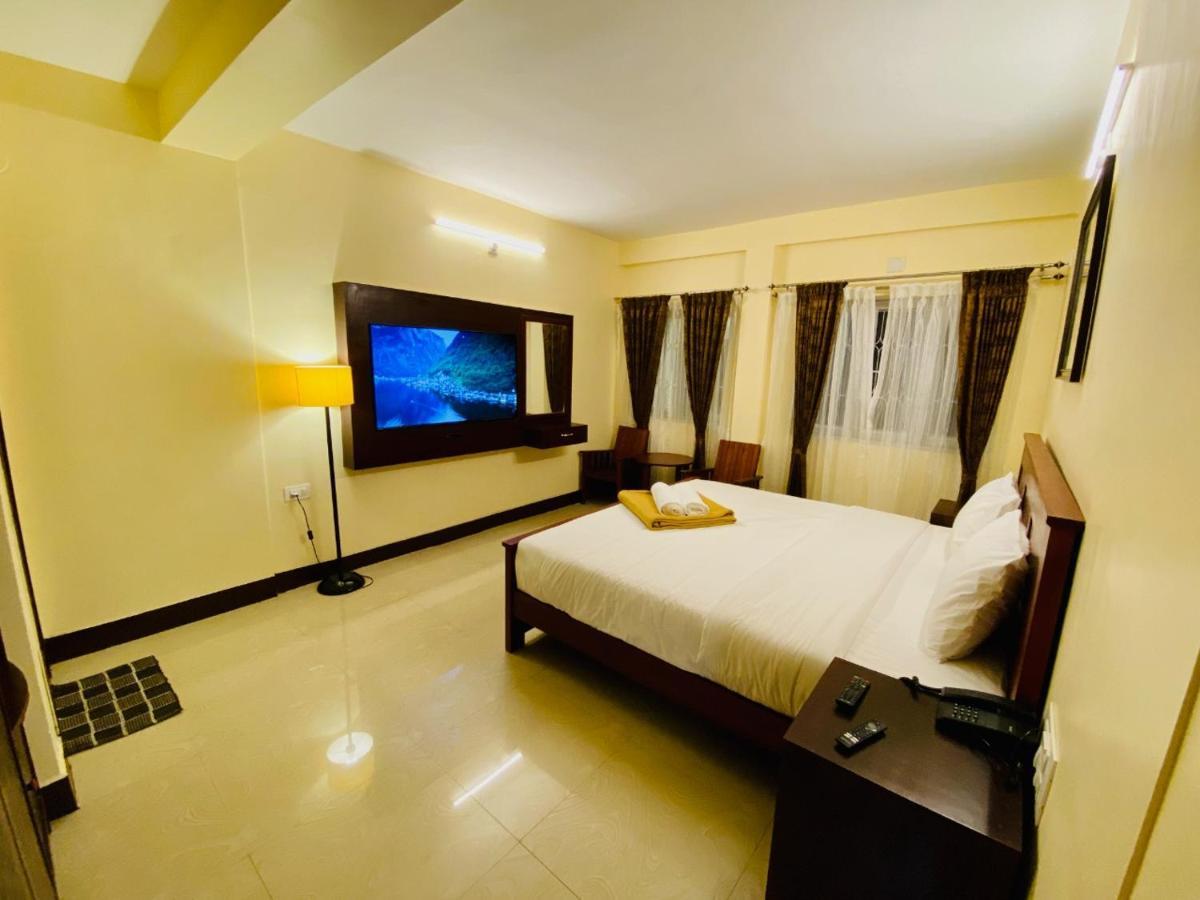 Aakash Rooms And Cottages, Ooty Bagian luar foto