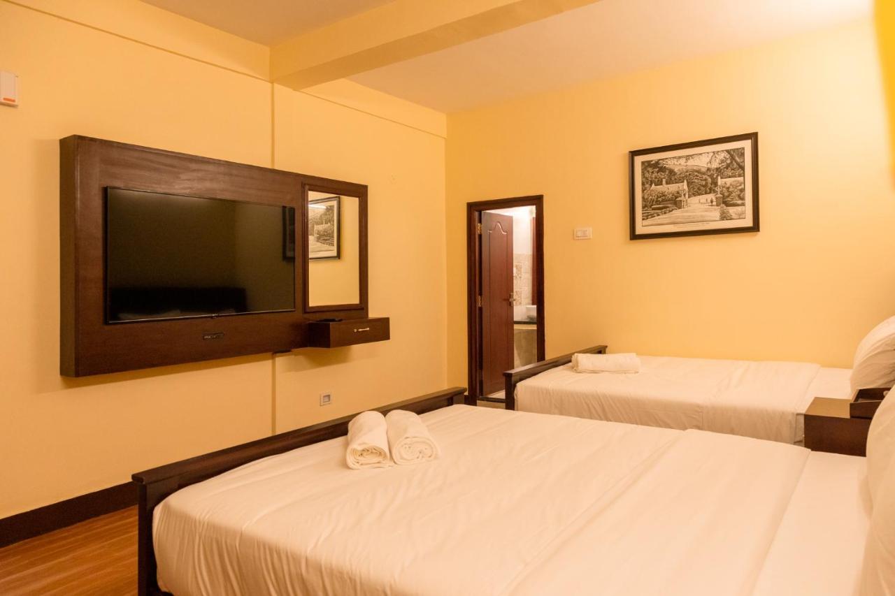Aakash Rooms And Cottages, Ooty Bagian luar foto